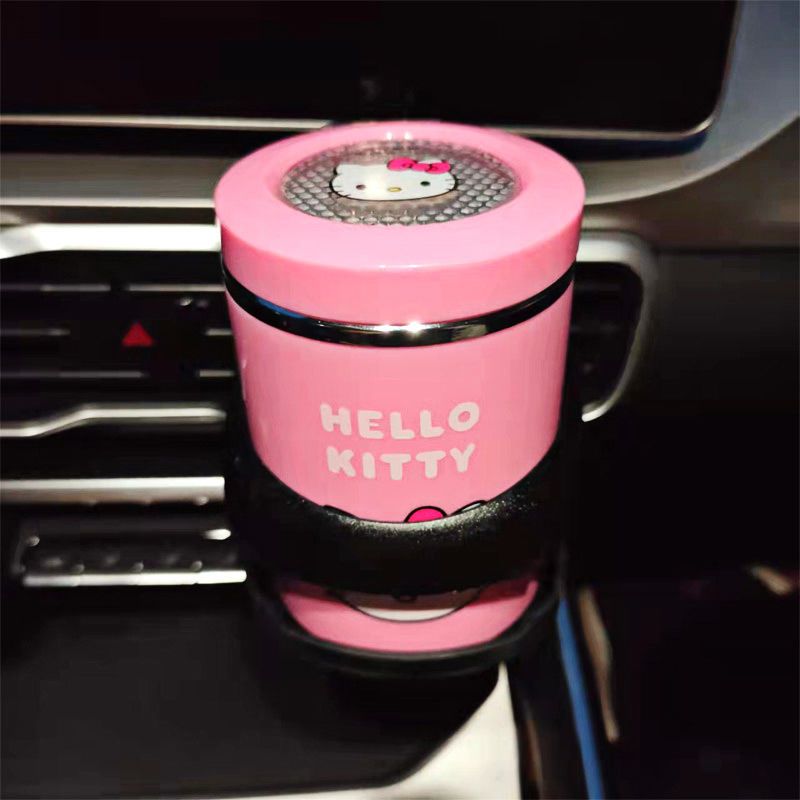 Sanrio Hello Kitty Car Ashtray - Interior Photography Lighting recensie en prijs