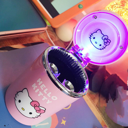 Sanrio Hello Kitty Car Ashtray - Interior Photography Lighting recensie en prijs